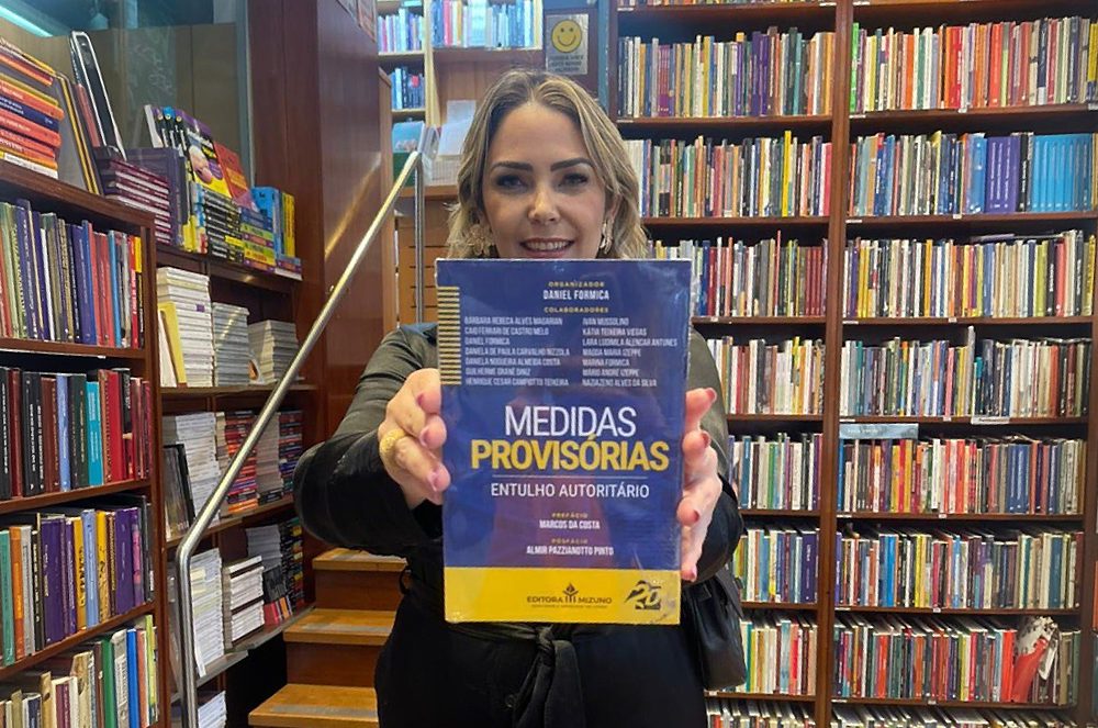 Advogada e Mentora Dra. Katia Viegas é Coautora do Livro "Medidas Provisórias" Lançado Hoje em São Paulo/SP